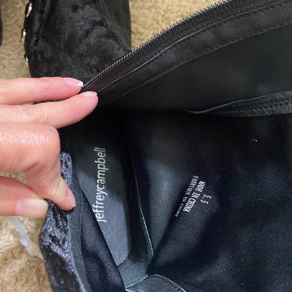 Jeffrey Campbell brand NEW Warren velvet studded ankle boots cowboy style 5.5 - Picture 7 of 8